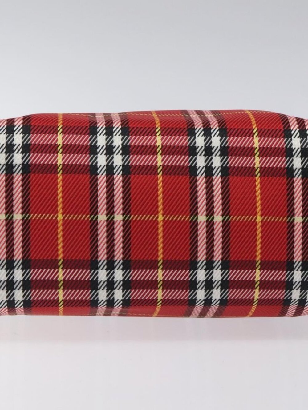 BURBERRY Nova Check Hand Bag Nylon Red Auth 118031 - Picture 5 of 16